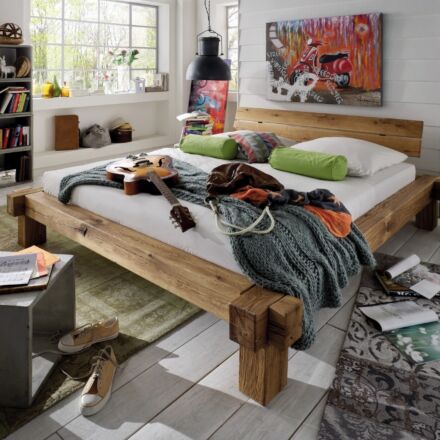 massief houten bed namen product.jpg