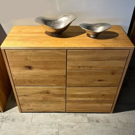_Showroommodel  Bakersfield Commode III - Wild Eiken.jpg